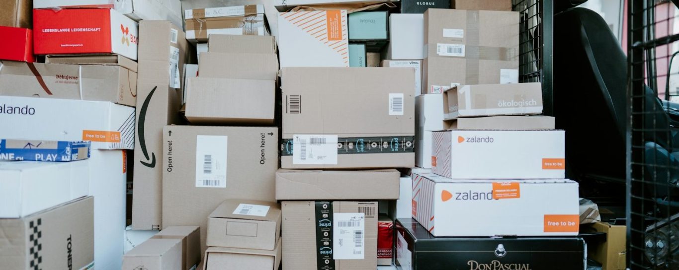 Pakketdistributie Pakketten PostNL, DHL, DPD, GLS